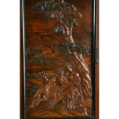 CABINET DE VOYAGE en placage de noyer, sycomore...