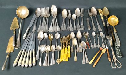 LOT of silver plated cutlery : knives, forks,...