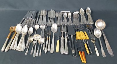 LOT of silver plated cutlery : knives, forks,...