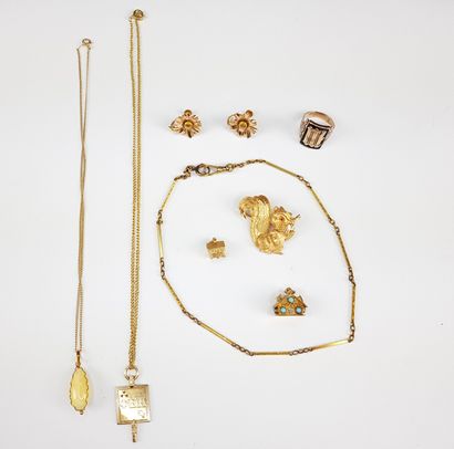 LOT of 585 ‰ gold jewelry consisting of a...