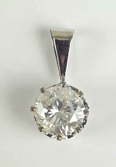 White gold 750 ‰ pendant set with a diamond,...