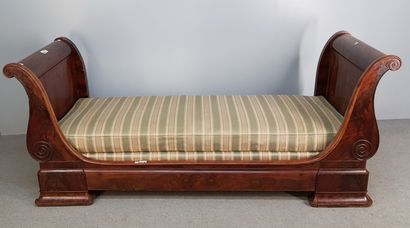 Charles X style sofa bed with boat shape...