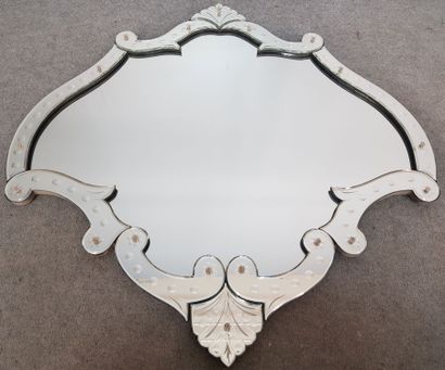 Venetian mirror. H 93 x W 92 cm - one ch...