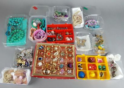 LOT of costume jewelry - wear and tear