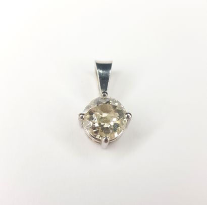 White gold 750 ‰ pendant, adorned with a...