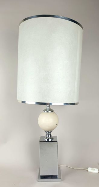 LAMP with chromed metal base decorated with...