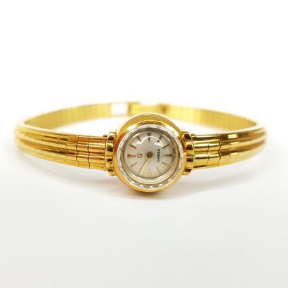OMEGA - Ladies' round-arm watch in yellow...