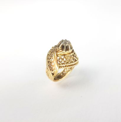 Pink gold 750 ‰ and platinum openwork dome...
