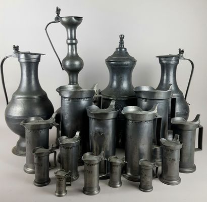 LOT of pewter including measures or a fountain,...