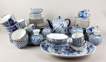 COFFEE SERVING PARTS in Russian porcelain...