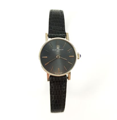 BAUME & MERCIER - Lady's WATCH in white gold...