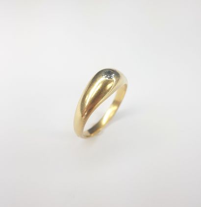 Yellow gold 750 ‰ ring set with a diamond,...