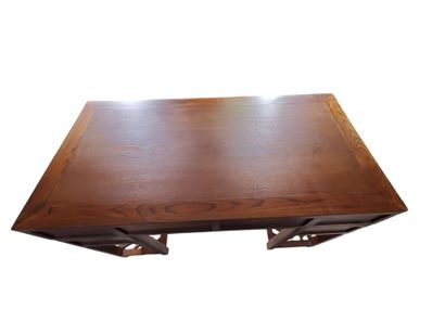 SOUTH CHINA, 19th century
Wooden merchant's...