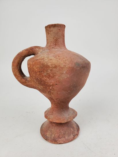 ANCIENT NORTH AFRICA
Six African potteries,...