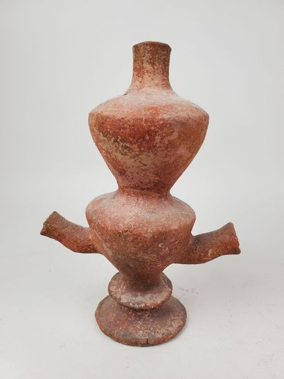 ANCIENT NORTH AFRICA
Six African potteries,...