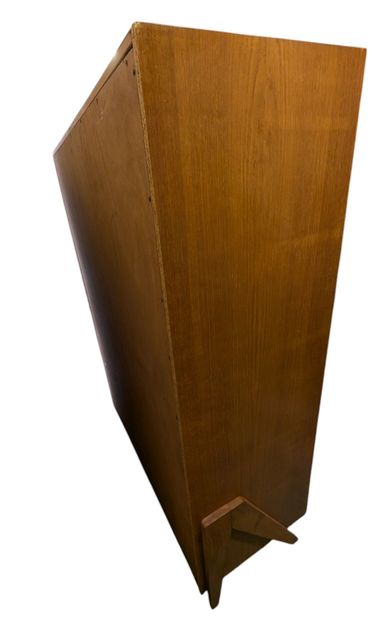 ARMOIRE de style Scandinave 
Plaquée de teck,...