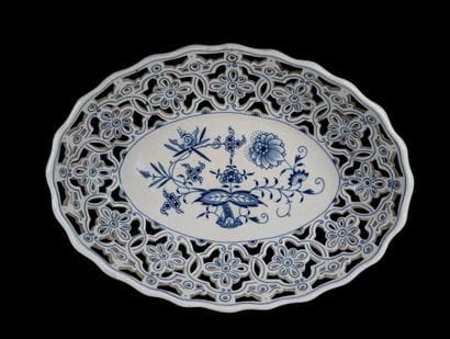 MEISSEN 
Plat à décor dit 