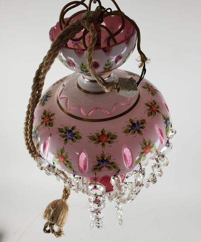LUSTRE Overlay, mid-20th century
Opaline...