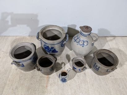 BETSCHDORF
Sept pots et ancien pichet en...