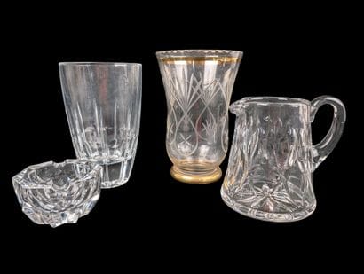 GLASSWARE, 4 pieces:
- SAINT-LOUIS, a cut-crystal...