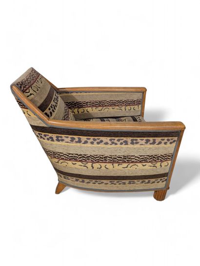 FAUTEUIL de style Art Déco
Structure en bois...