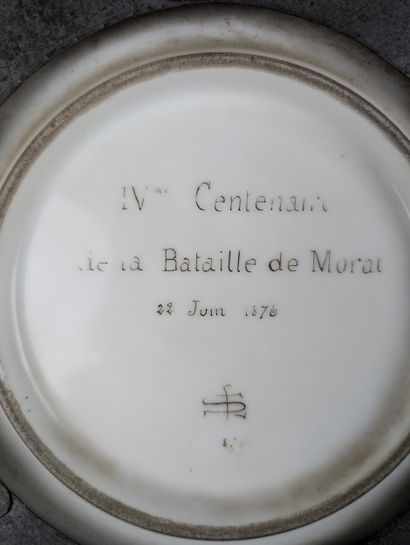 SAINT LOUIS, XIXe siècle
Deux grands plats...