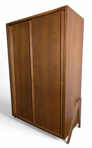 ARMOIRE de style Scandinave 
Plaquée de teck,...