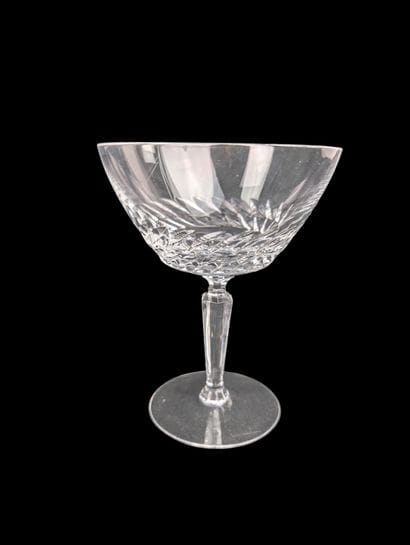 GLASSWARE 
Parts of glass services in crystal...