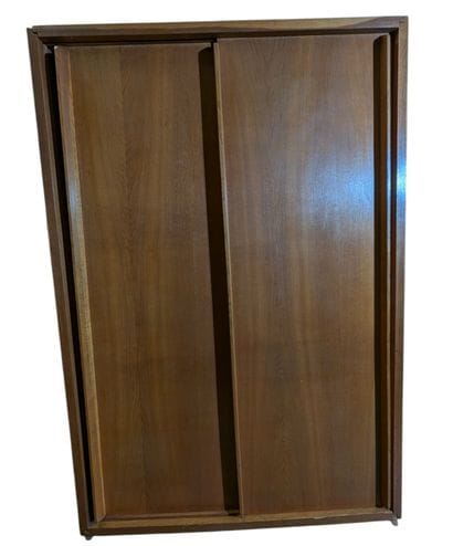 ARMOIRE de style Scandinave 
Plaquée de teck,...