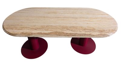 Dans le goût des productions de GUBI
Table...
