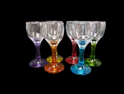 GLASSWARE 
Parts of glassware sets with cut,...