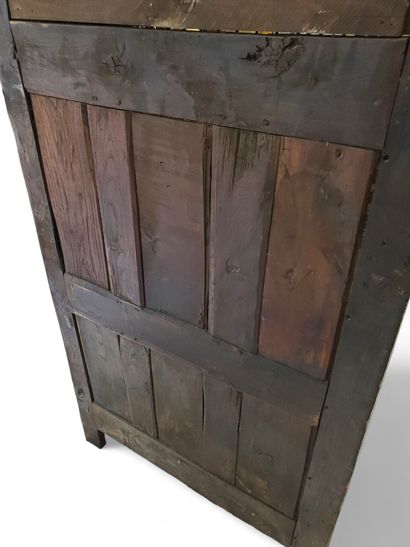 Small Breton ARMOIRE
Blackened walnut veneer,...