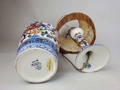 GIEN 
Ensemble de pièces de service de table...