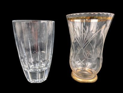 GLASSWARE, 4 pieces:
- SAINT-LOUIS, a cut-crystal...