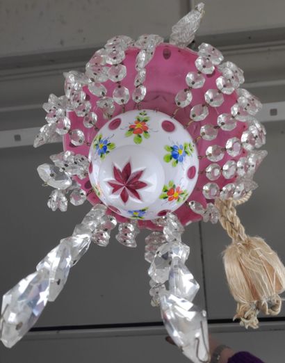 LUSTRE Overlay, mid-20th century
Opaline...