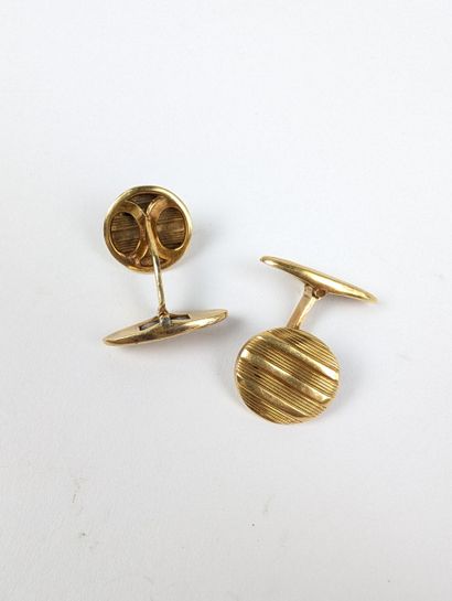 Paire de boutons de manchette en or jaune...