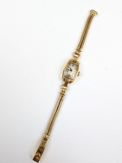 OMEGA
Montre bracelet dame en or jaune 750...