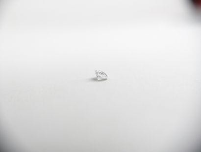 Diamant seul avec certificat GIA :
- taille...