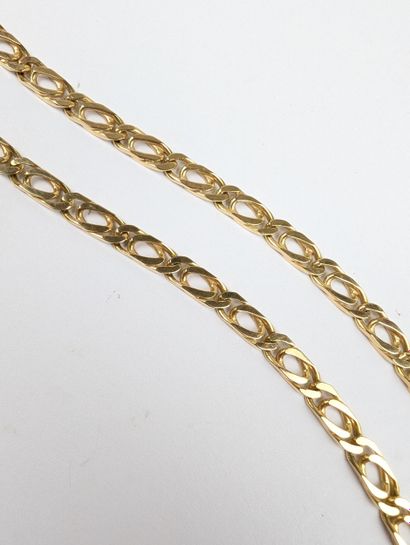 Collier en or jaune 750 ‰ maille gourmette...
