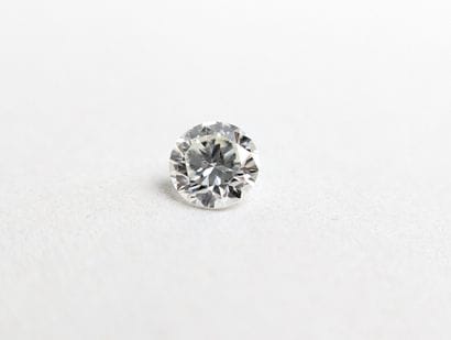 Diamant seul avec certificat GIA :
- taille...