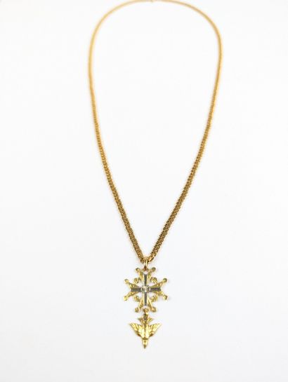 Collier en or jaune 750 ‰ composé d'une chaîne...