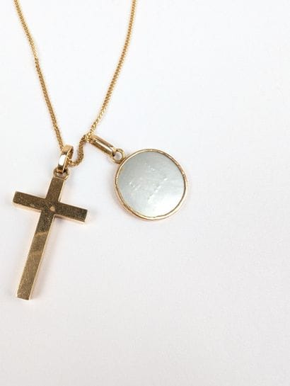 Collier en or jaune 750 ‰ composé d'une fine...