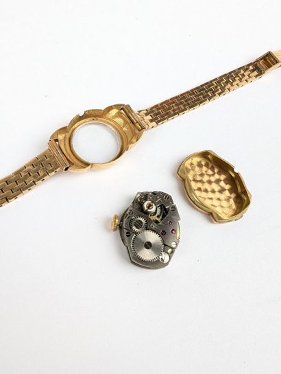 LIP
Montre bracelet dame en or jaune 750...