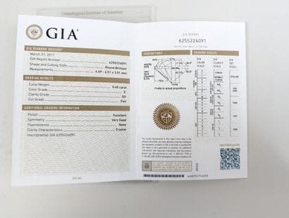 Diamant seul avec certificat GIA :
- taille...