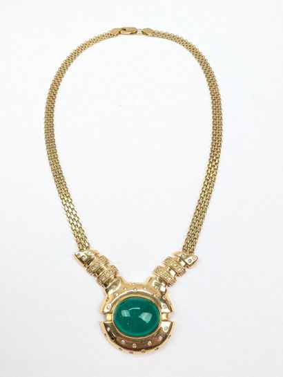 COLLIER en or jaune 750 ‰ orné d'un motif...