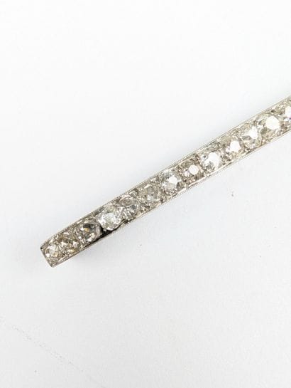 Broche barrette en platine 950 ‰ mention...