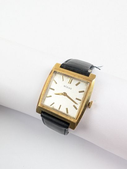 NISUS
Montre bracelet en or jaune 750 ‰,...