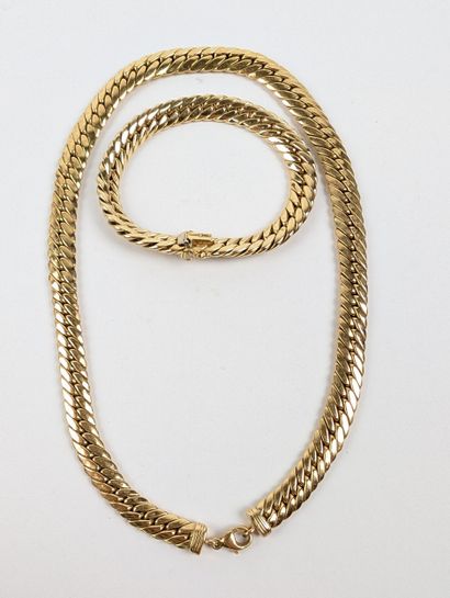 Parure en or jaune 750 ‰ maille anglaise...
