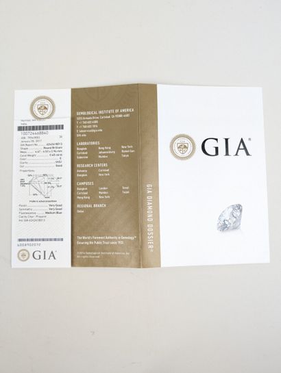 Diamant seul avec certificat GIA :
- taille...