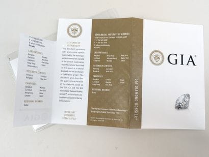 Diamant seul avec certificat GIA :
- taille...